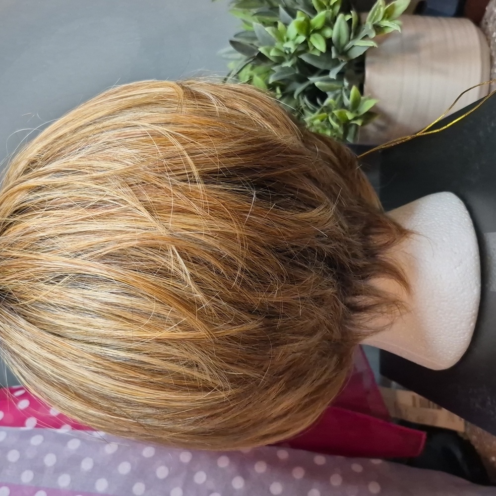 NWT Belle Tress Spice Girl Wig - Picture 3 of 10